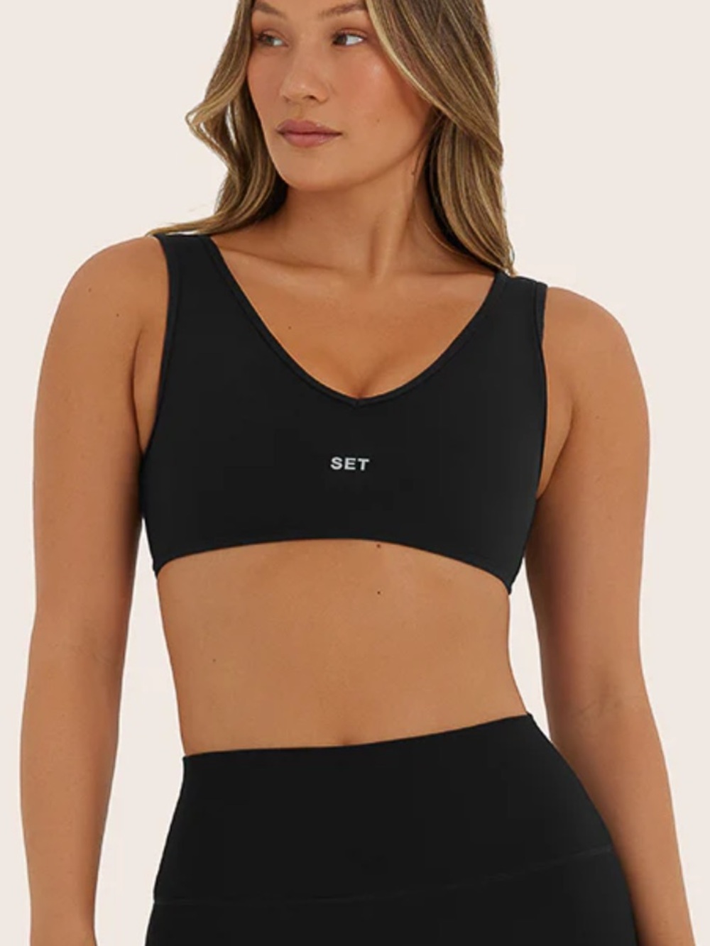 Set Active Sporty Dip Bra